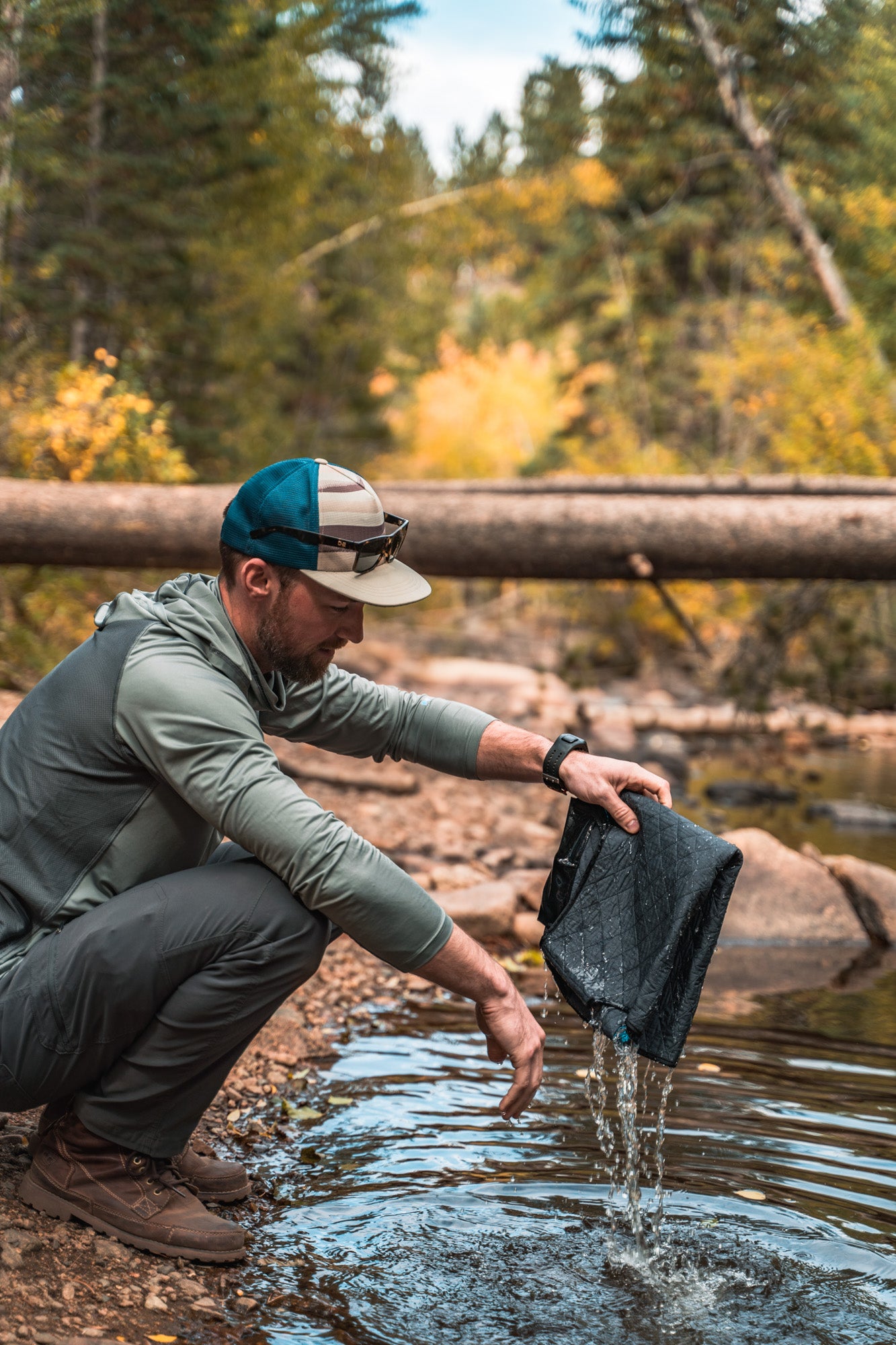 Mobile Cooling Hydrologic Vest – Fieldsheer