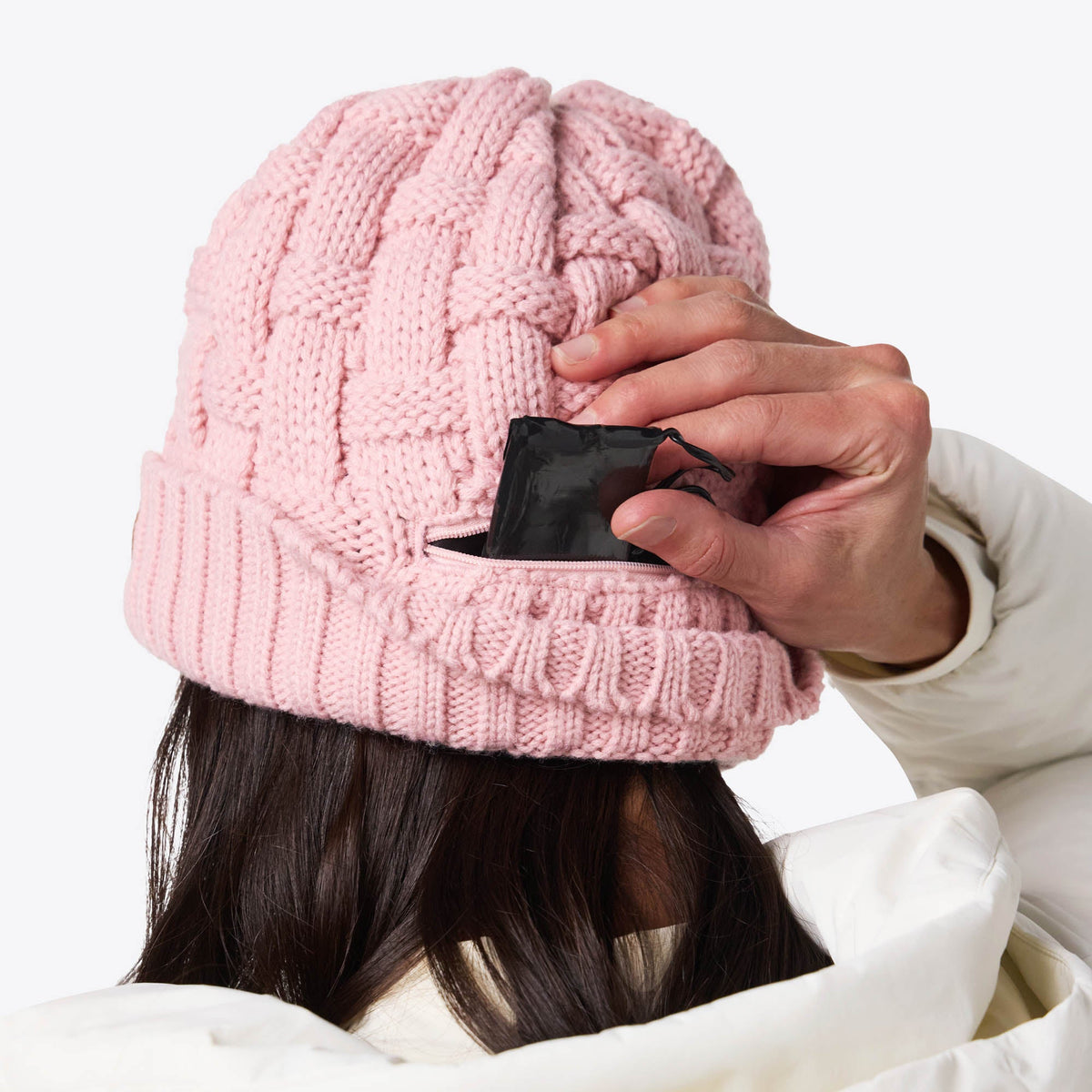 VICAIRE Restraint Designer Pink Barbed Wire Knit Beanie Winter Warmstreetwear Heated Cable Knit Beanie - Pink – Fieldsheer main image 2